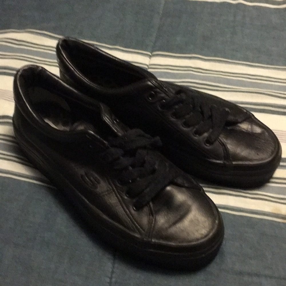Skechers leather platform sneakers black